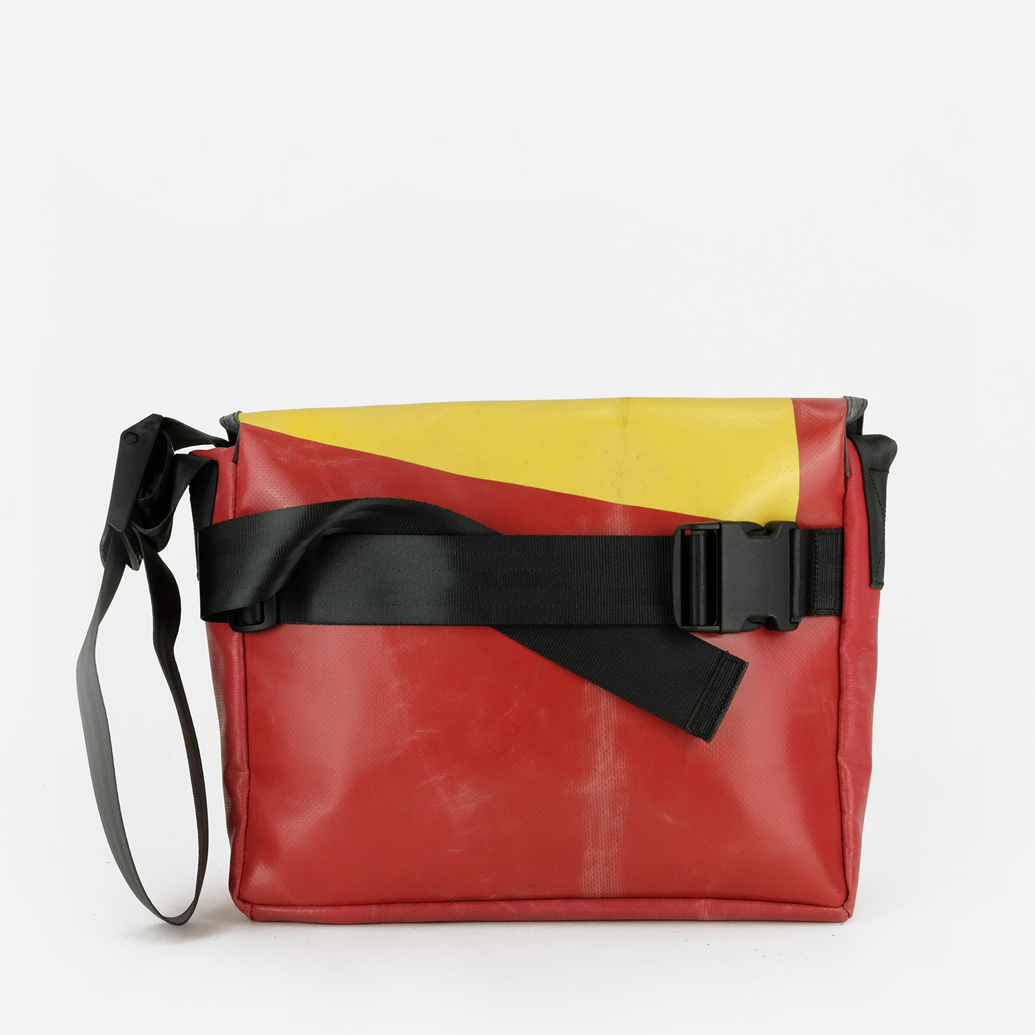 dexter messenger bag